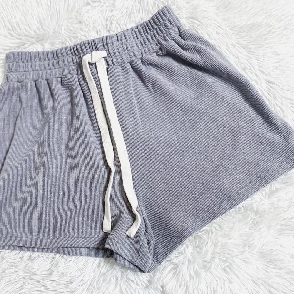 FOREVER 21 • Gray Ribbed Drawstring Pull-On Lounge Shorts